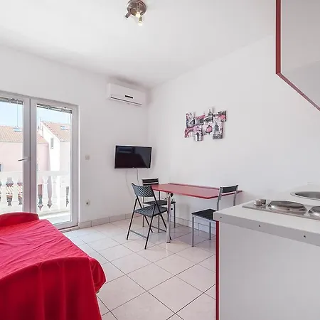 Bacic Apartment *