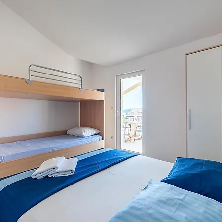 Apartment Bacic *