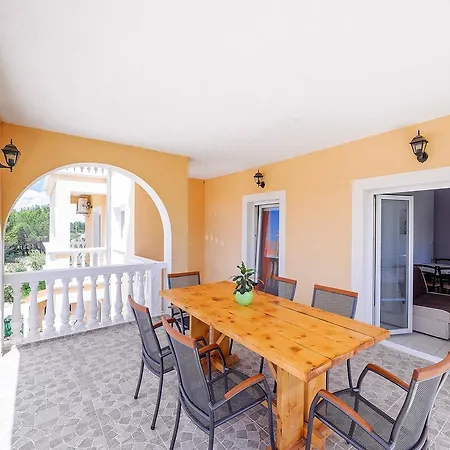 Bacic Apartment